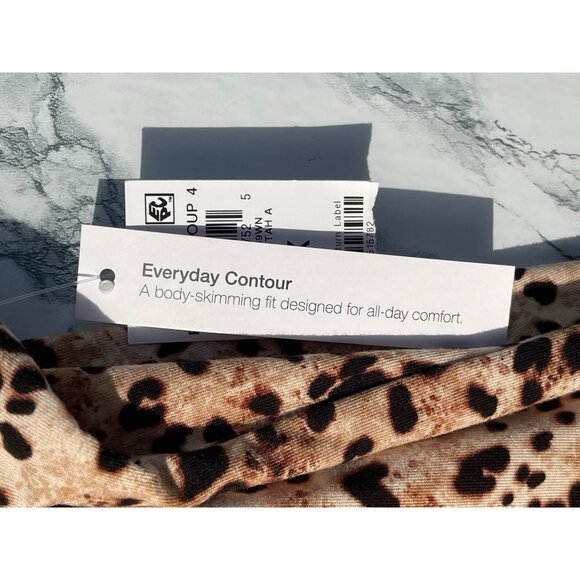 Bar III Plus Size 2X Cheetah Print Sleeveless Top self lined front body only - Picture 7 of 8